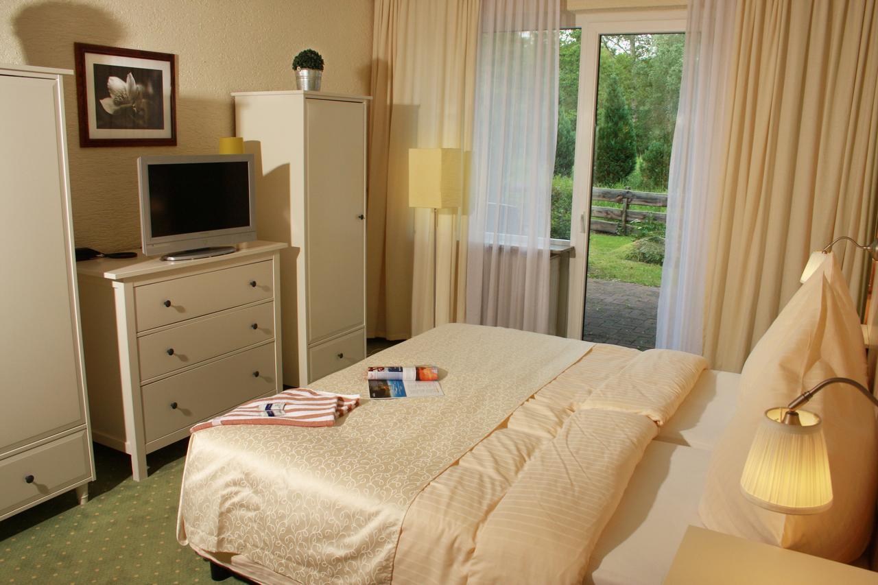Landhaus Absalonshorst Hotel Groß Grönau Quarto foto