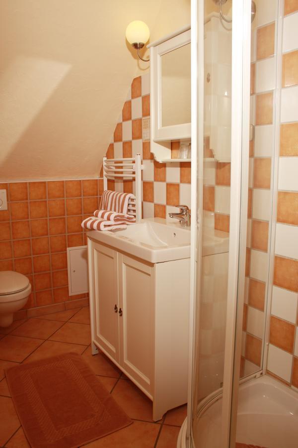 Landhaus Absalonshorst Hotel Groß Grönau Quarto foto
